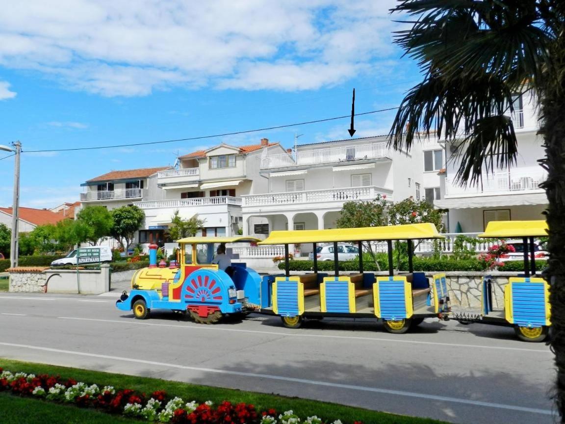 Apartment And Rooms Dalmatiko Vodice Bagian luar foto